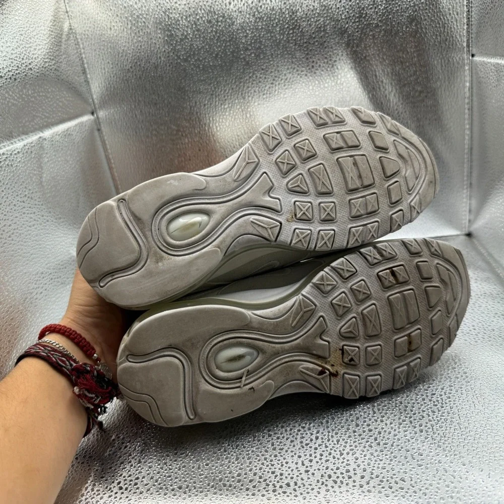 Size 5Y Nike Air‎ Max 97 Triple White Metallic Kids Athletic Shoes 921522-104